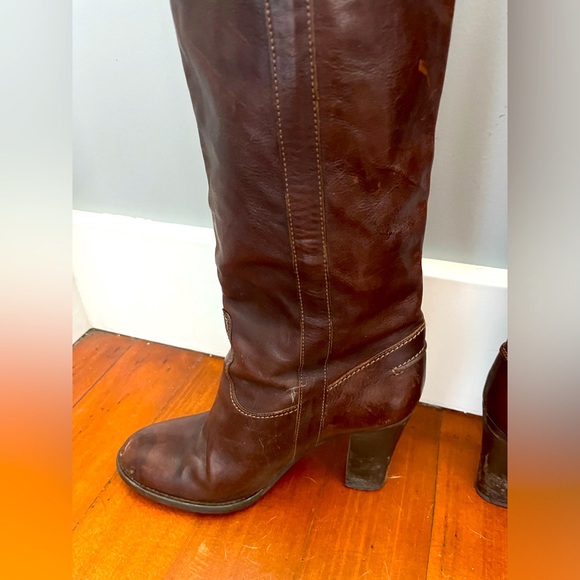 J.crew Women’s Leather Tall Heel Boots. Brown Size 7.5 - Picture 4 of 7